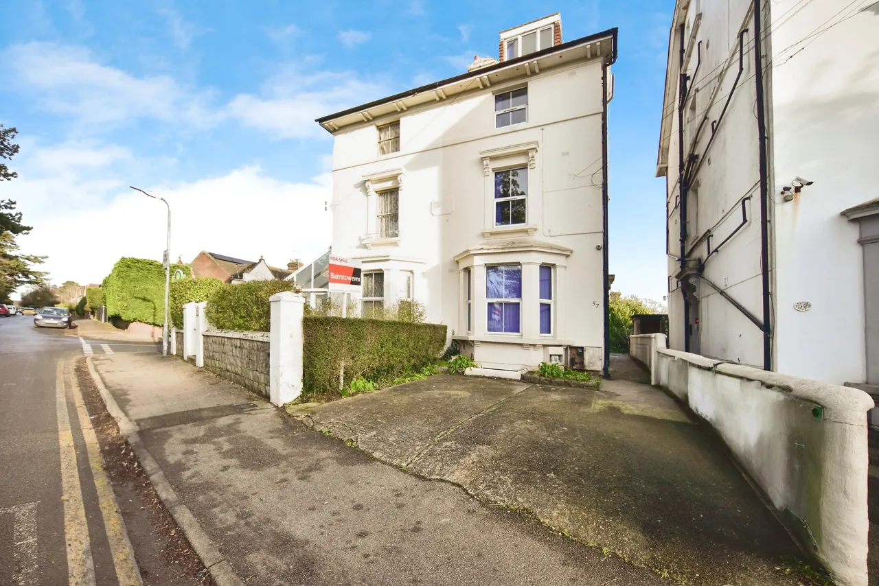 6 bed house for sale — Bower Mount Road, Maidstone, Kent, ME16
