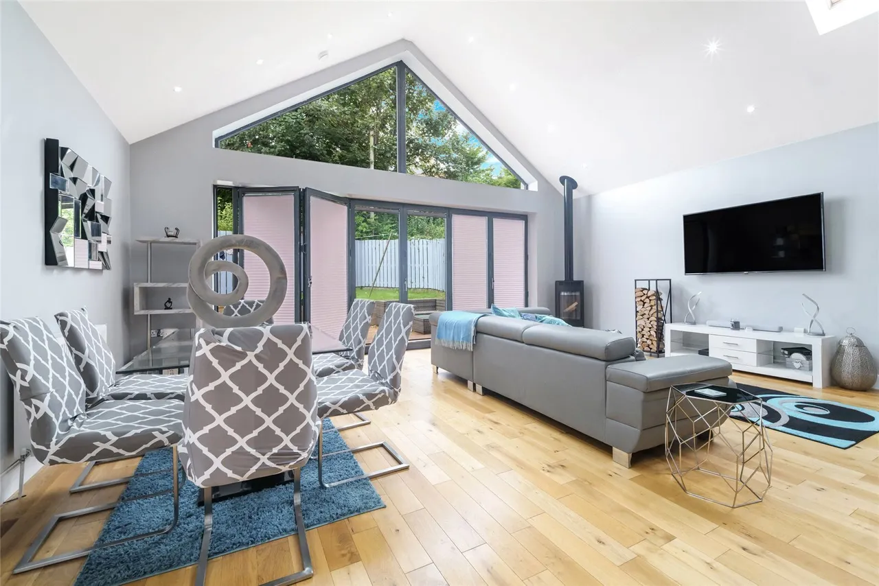 Hillend Road, Rutherglen, G73, photo 5
