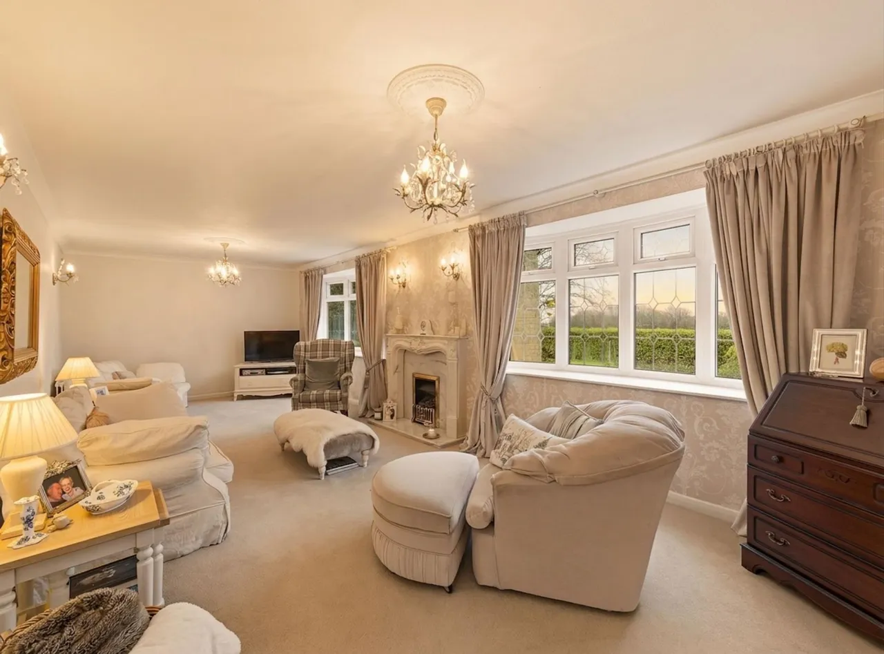 Hollin Hill Road, Clowne, S43, photo 4