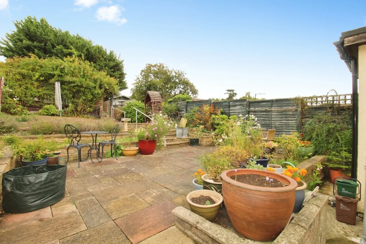 Thele Avenue, Stanstead Abbotts, SG12, photo 19