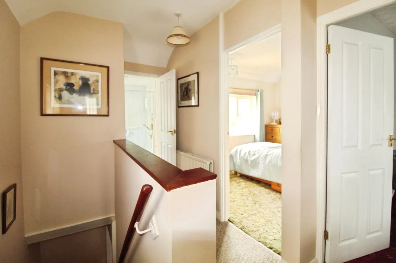 Thele Avenue, Stanstead Abbotts, SG12, photo 21