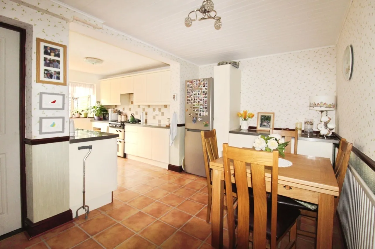 Thele Avenue, Stanstead Abbotts, SG12, photo 30