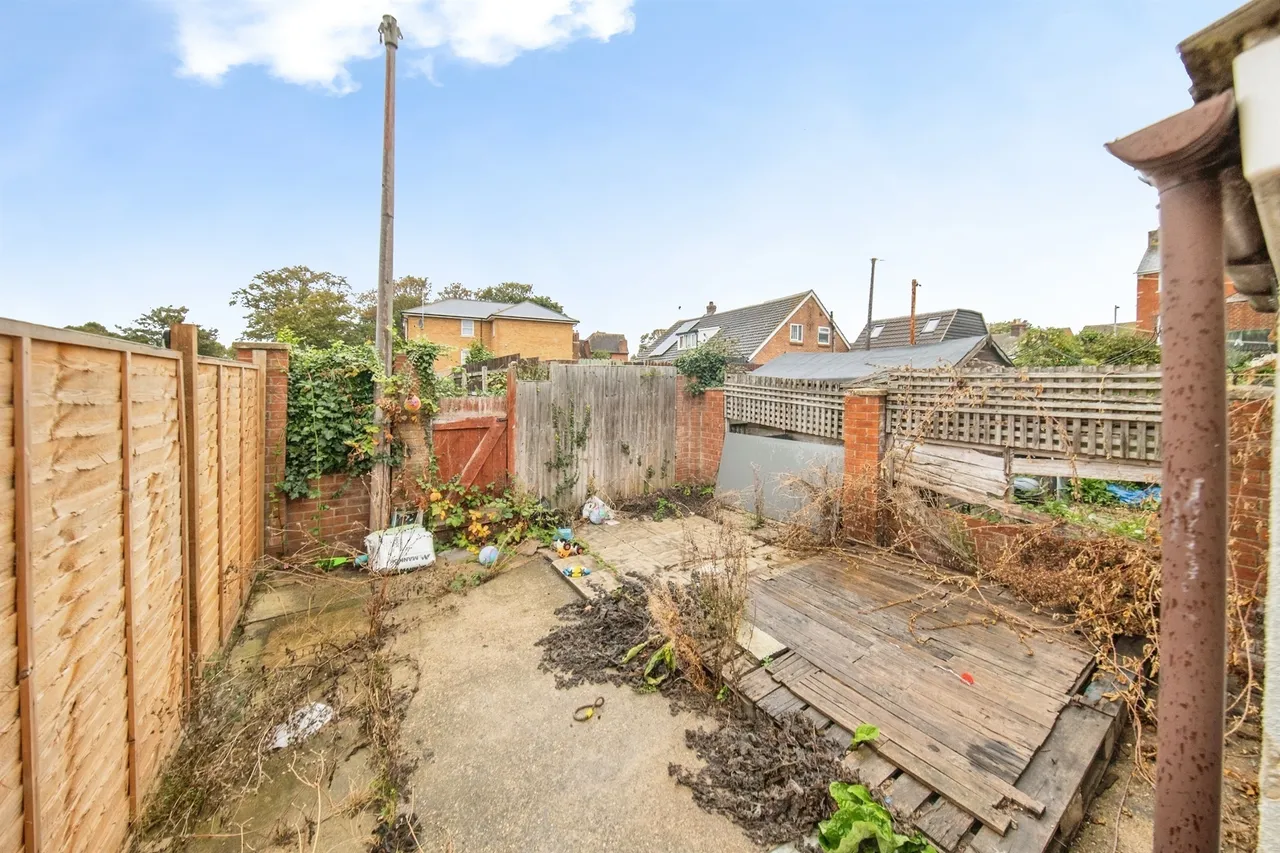 Manor Road, Harwich, CO12, photo 10
