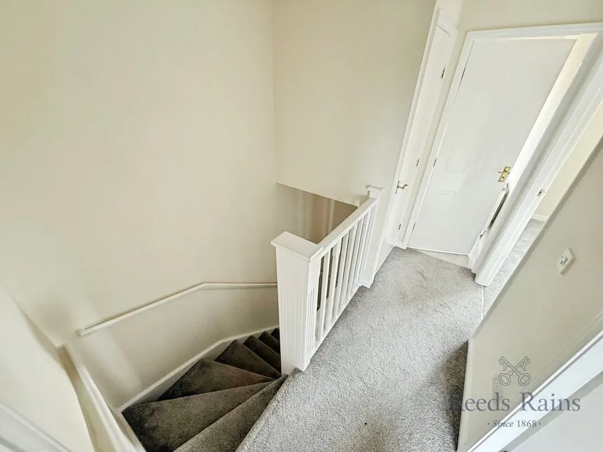 Chatsworth Park Avenue, Stoke-on-Trent, Staffordshire, ST4, photo 8