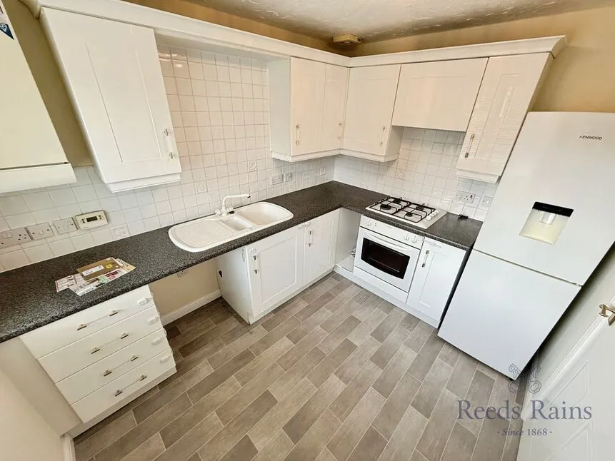 Chatsworth Park Avenue, Stoke-on-Trent, Staffordshire, ST4, photo 3