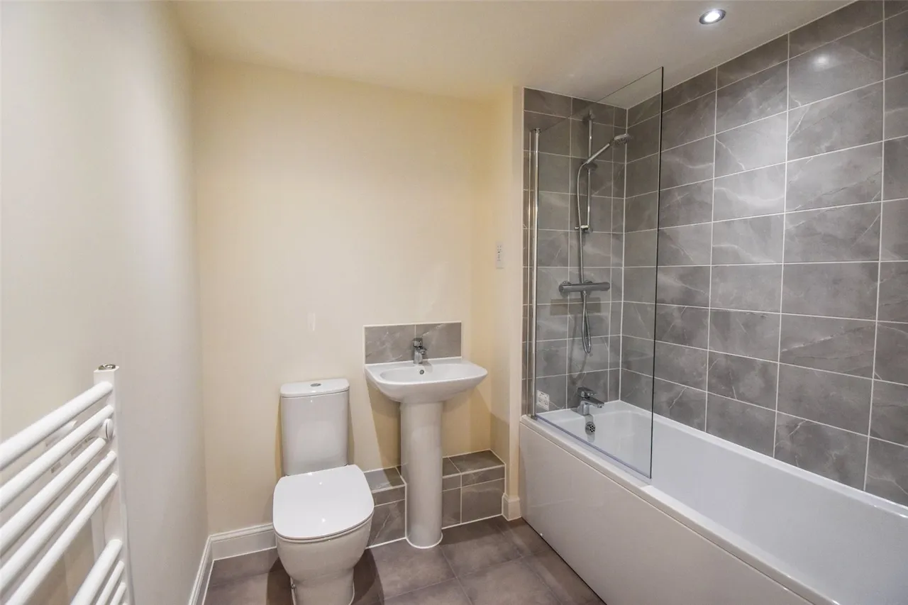 Dempsey Road, Wellesley, Aldershot, GU11 4DN, photo 5