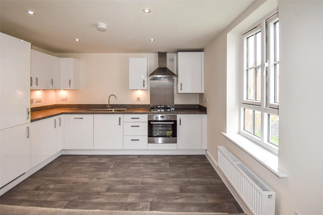 Dempsey Road, Wellesley, Aldershot, GU11 4DN, photo 4