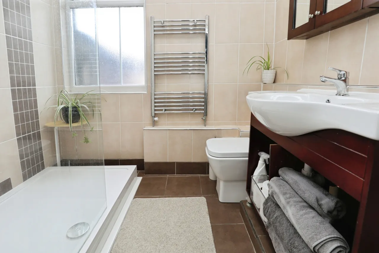 Greenfield Road, Liverpool, L13, photo 3