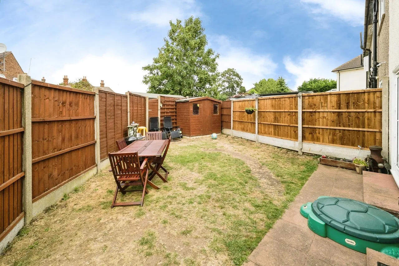 Church Road, Harold Wood, Romford, RM3, photo 14