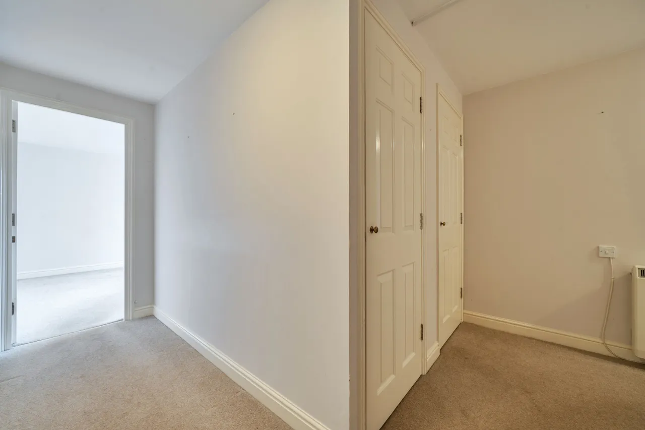 High Street, Rickmansworth, WD3, photo 16