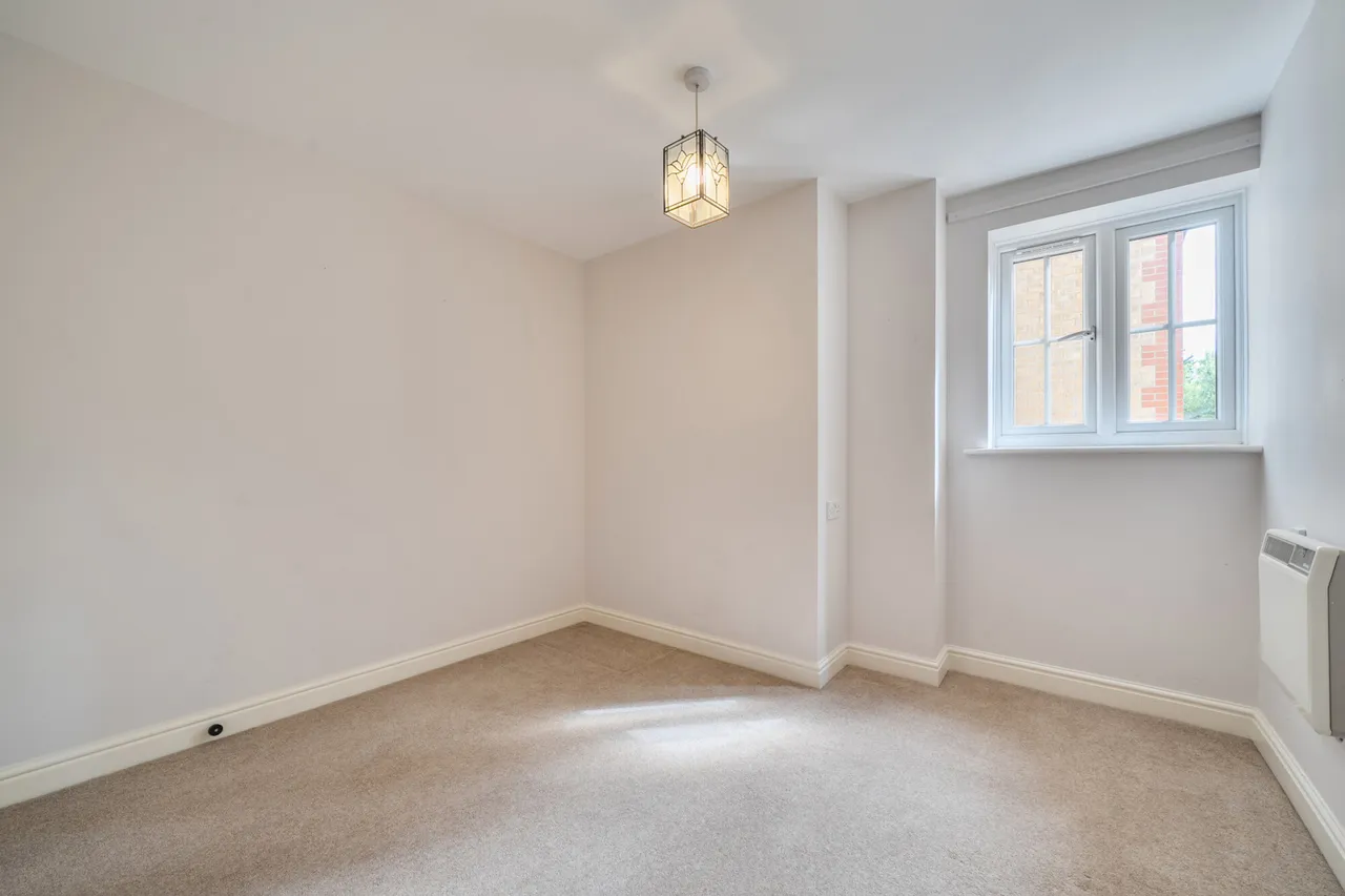High Street, Rickmansworth, WD3, photo 17