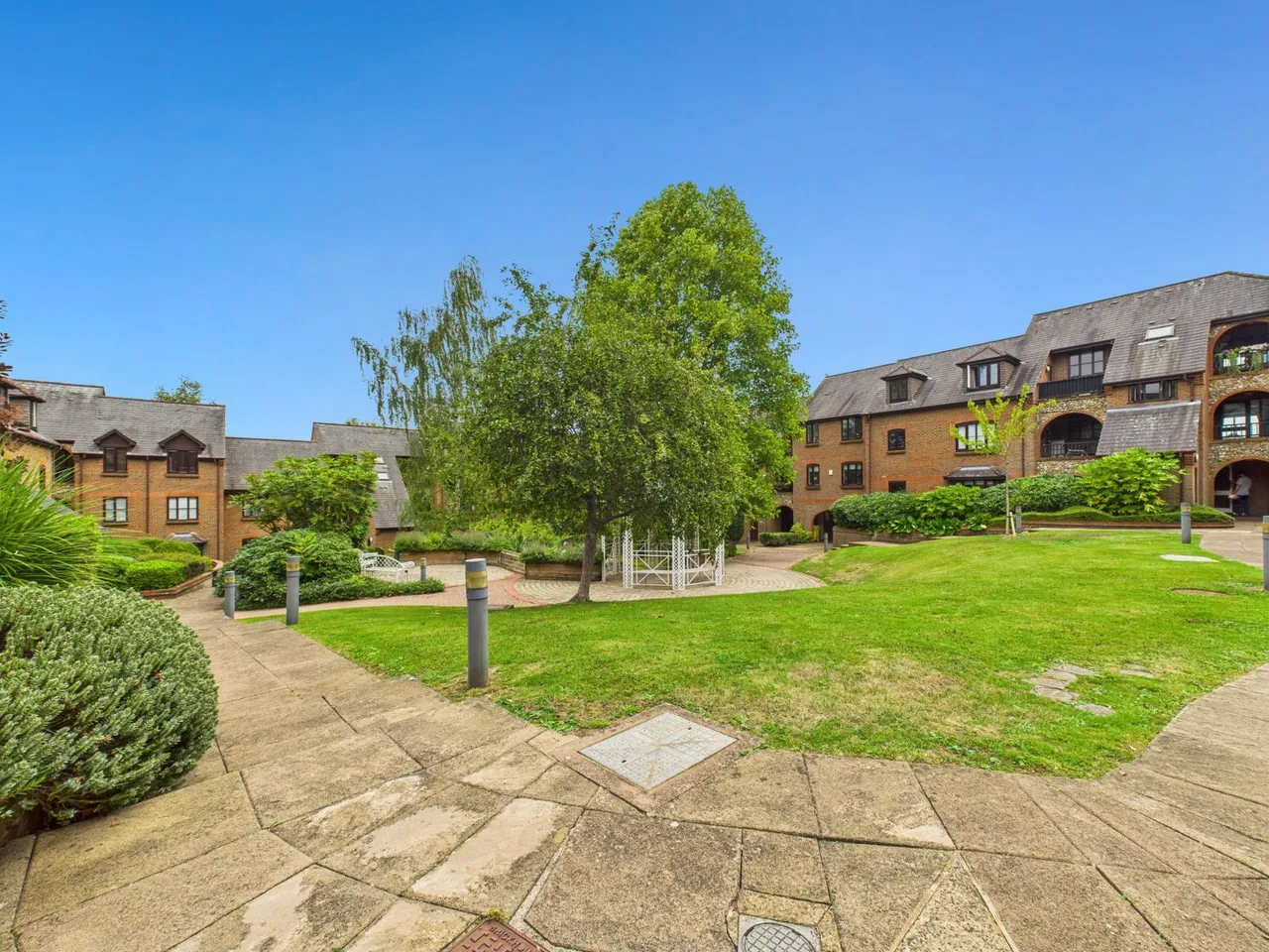 1 bed kingsmead road, high wycombe, buckinghamshire,hp11 for sale, High Wycombe, Buckinghamshire