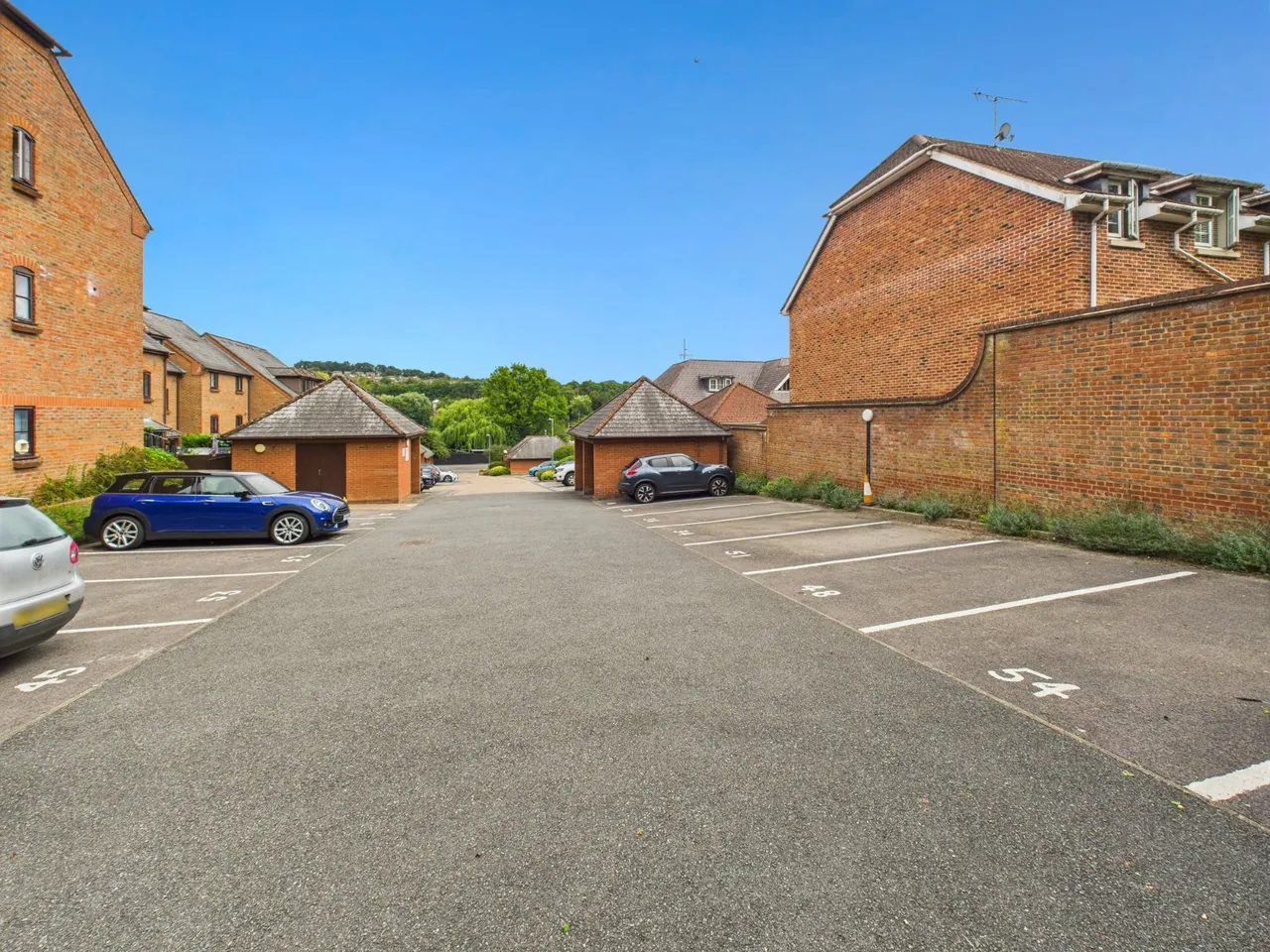 High Wycombe, Buckinghamshire, photo 13