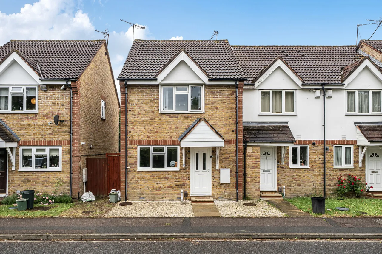 Mayfly Close, Eastcote, HA5, photo 12