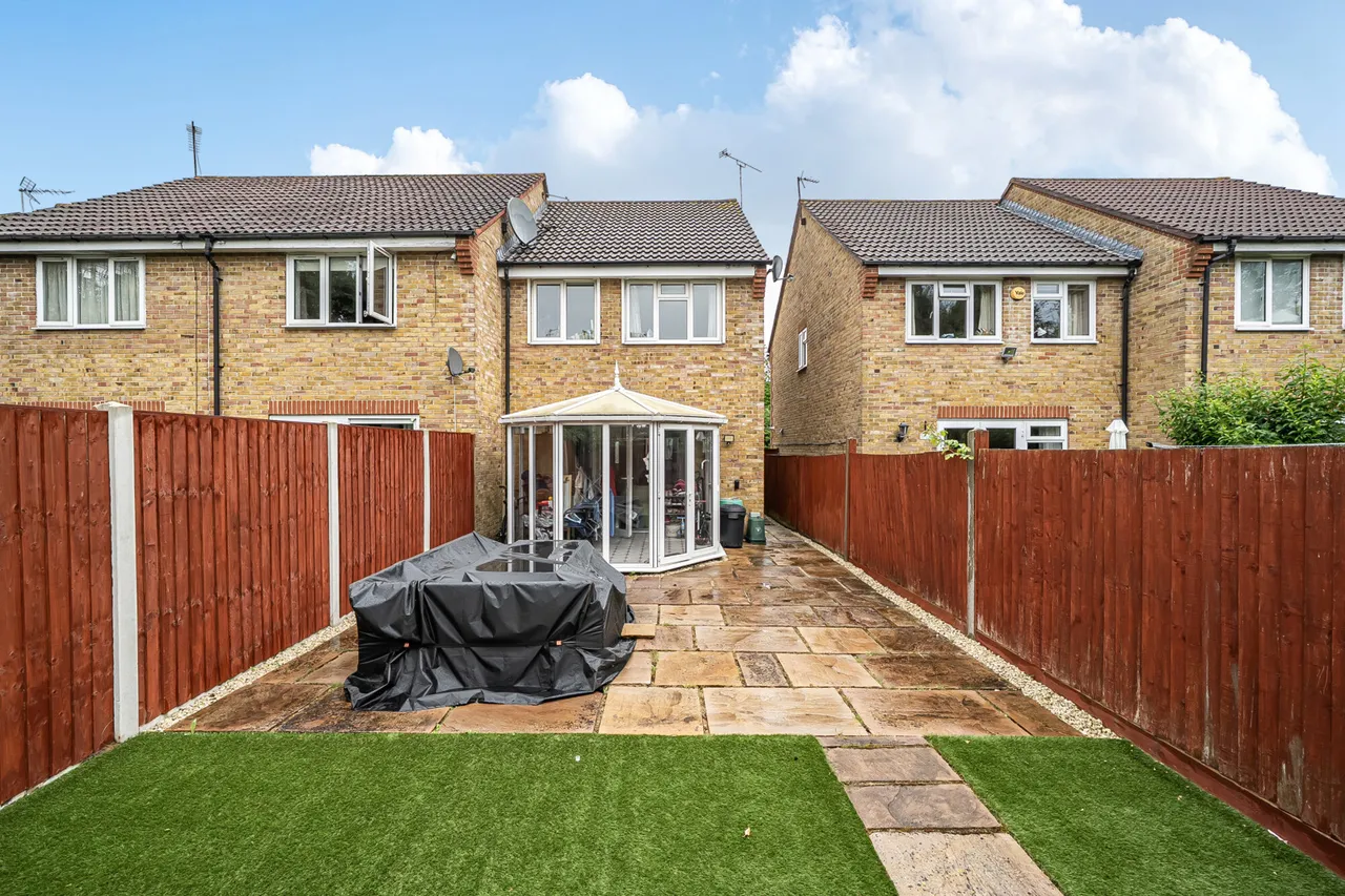 Mayfly Close, Eastcote, HA5, photo 14