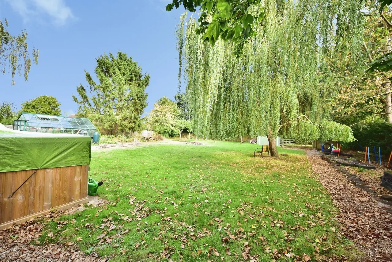 Mill Lane, Yalding, ME18, photo 23
