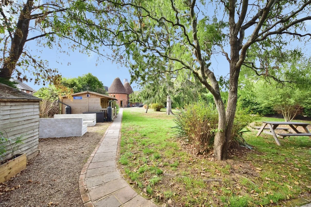 Mill Lane, Yalding, ME18, photo 6