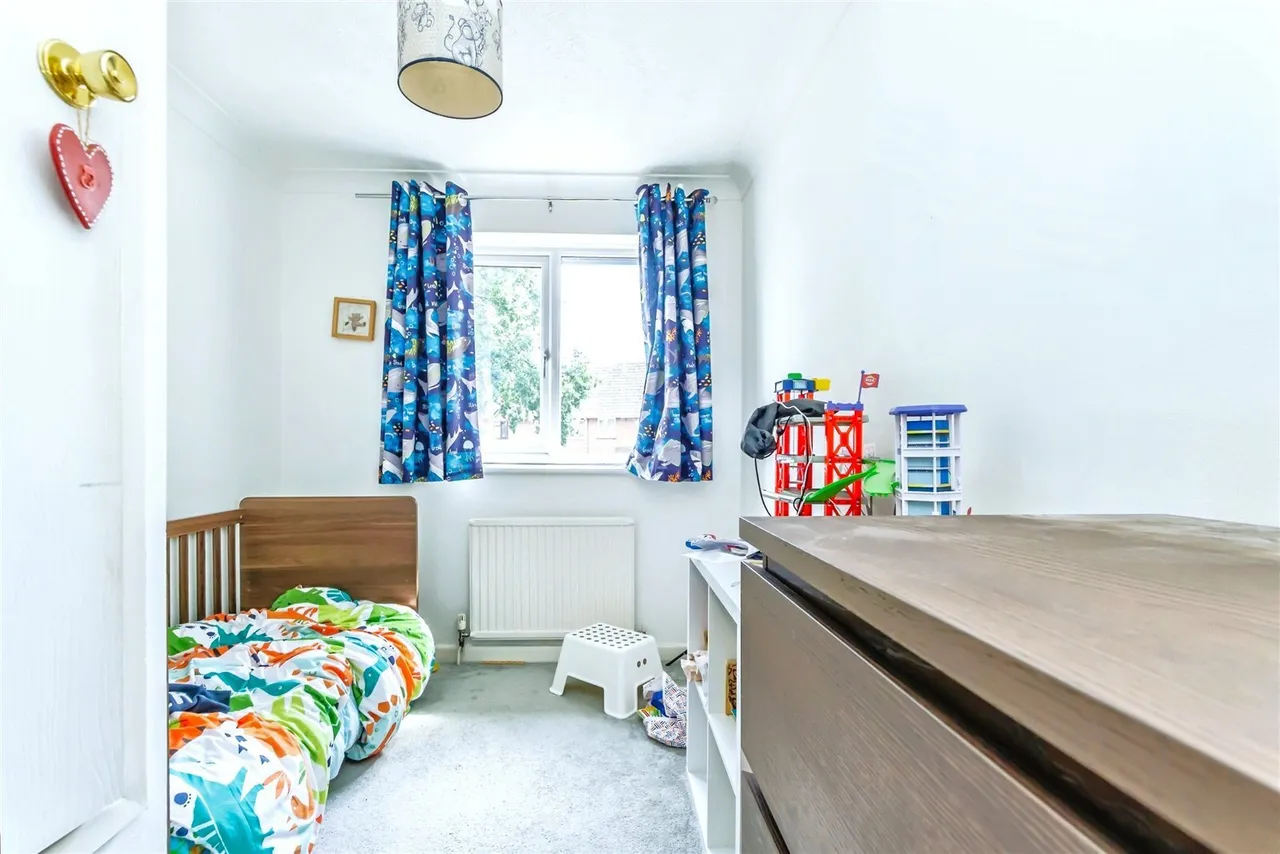 Swan Close, Storrington, RH20, photo 15