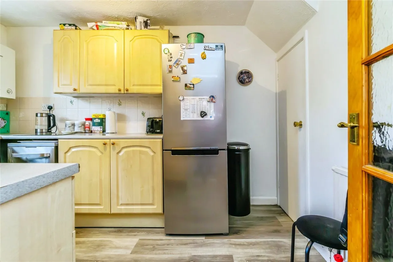 Swan Close, Storrington, RH20, photo 7