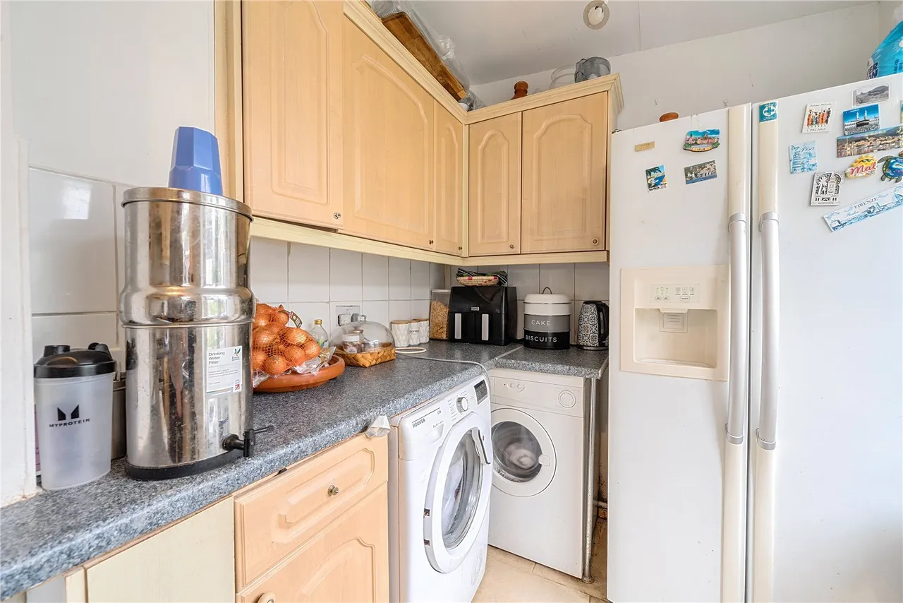 Siebert Road, SE3, photo 16