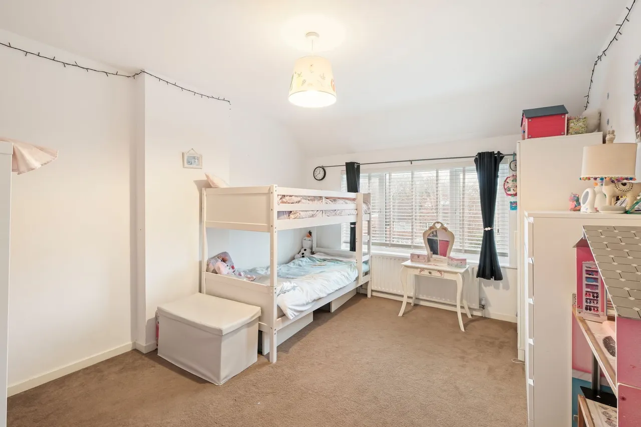 Loynells Road, Rednal, B45, photo 8