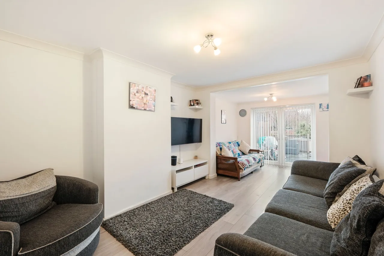 Loynells Road, Rednal, B45, photo 5