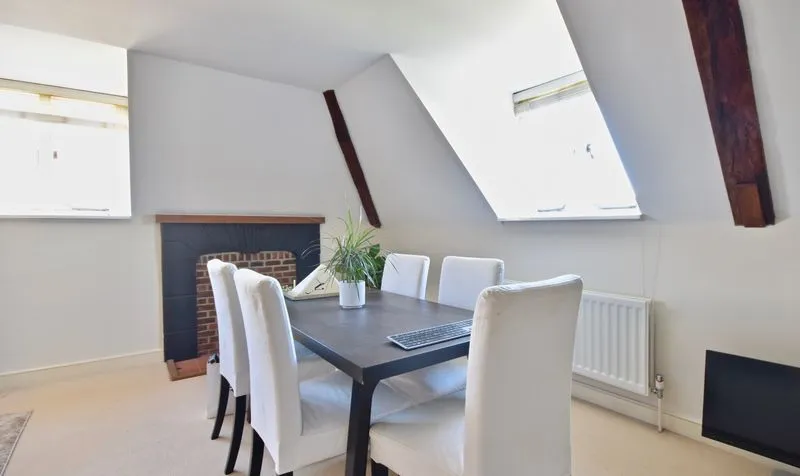 Parkers Lane, Ashtead, KT21, photo 10