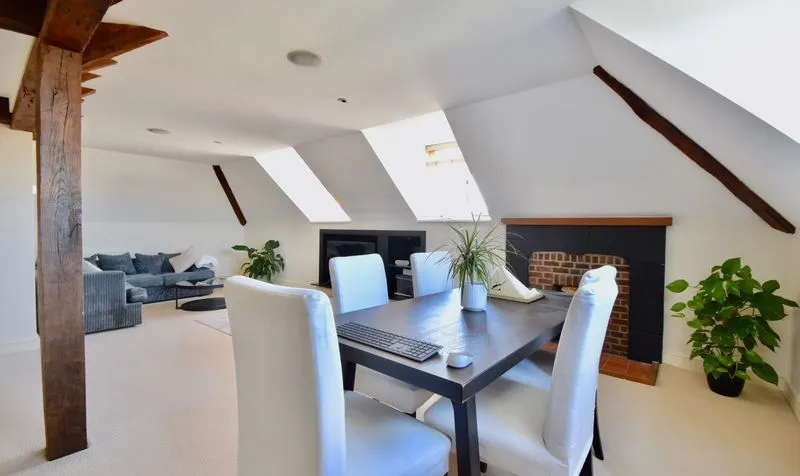 Parkers Lane, Ashtead, KT21, photo 3