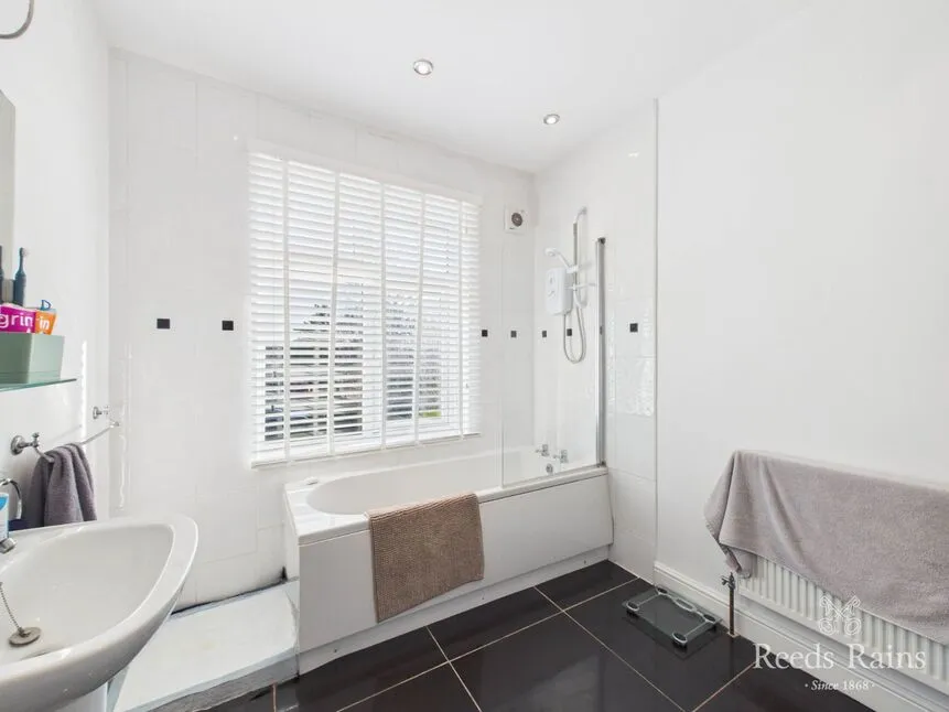 Marton Road, Bridlington, East Yorkshire, YO16, photo 8