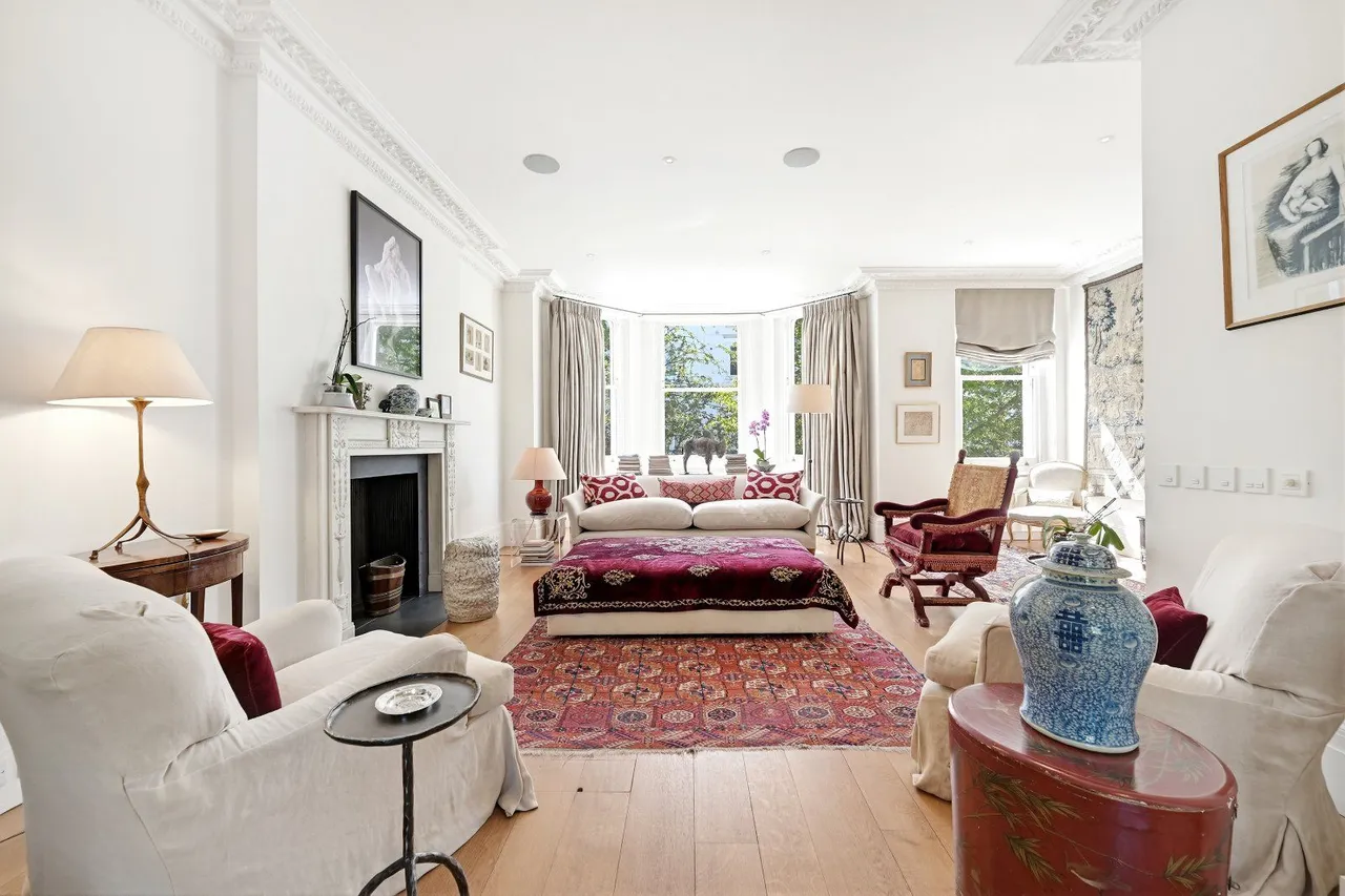 Palace Gardens Terrace, Kensington, London, W8 4RR, photo 3