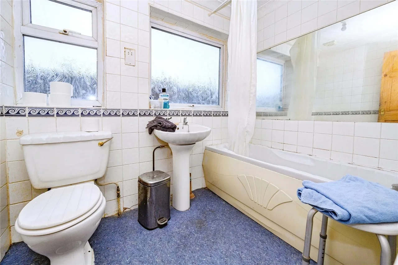 Minorca Way, Luton, Bedfordshire, LU4, photo 10