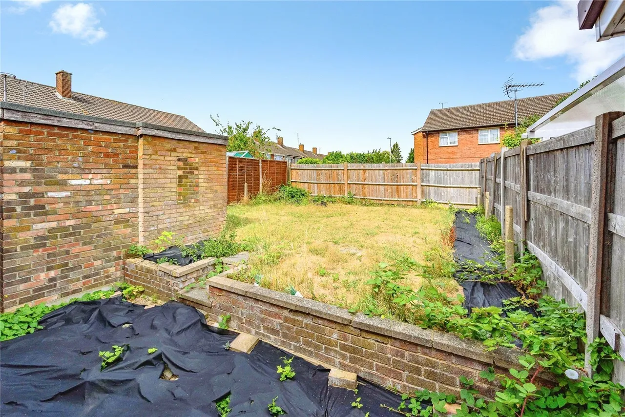 Minorca Way, Luton, Bedfordshire, LU4, photo 2