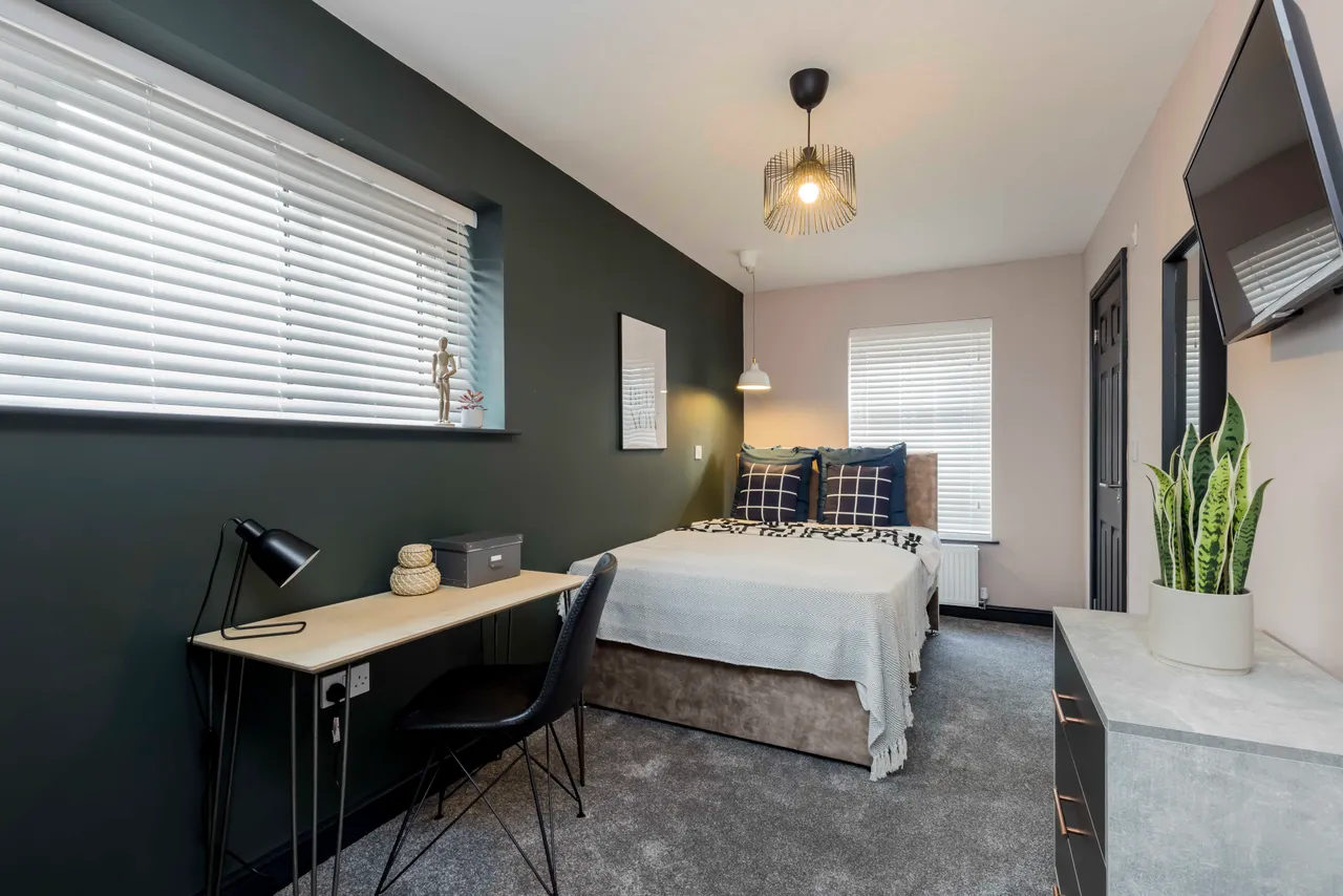 Lower Bents Lane, Bredbury, SK6, photo 19