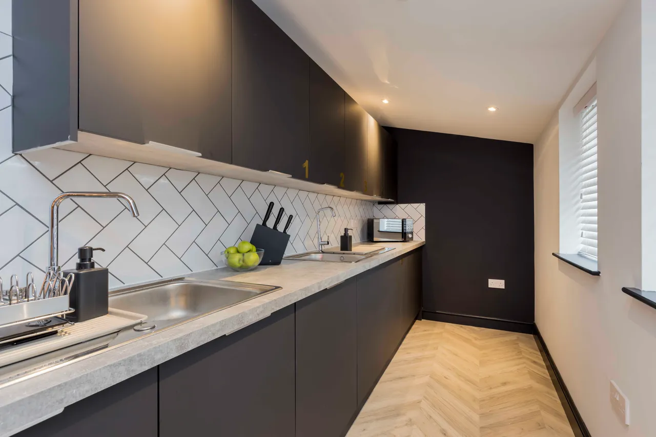 Lower Bents Lane, Bredbury, SK6, photo 6