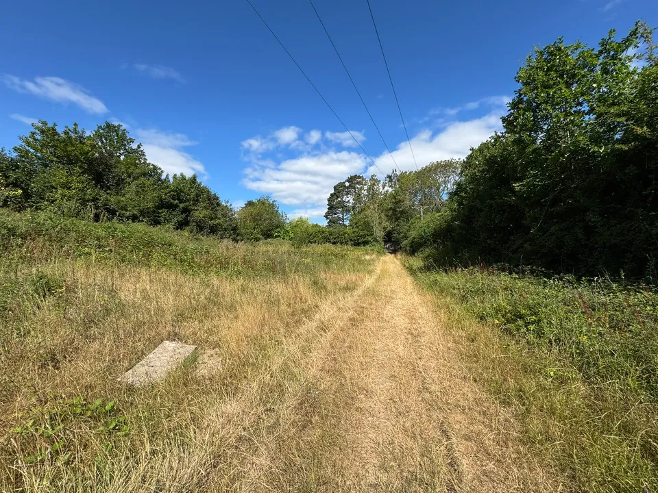 Land at 43 Hurst Farm Road, East Grinstead, West Sussex, RH19 4DQ, photo 5