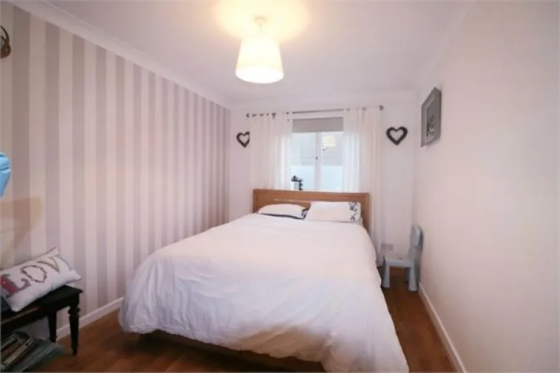 Oliver Court, Draymans Way, photo 5