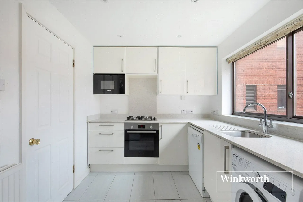 Spencer Close, Finchley, London, N3, photo 10