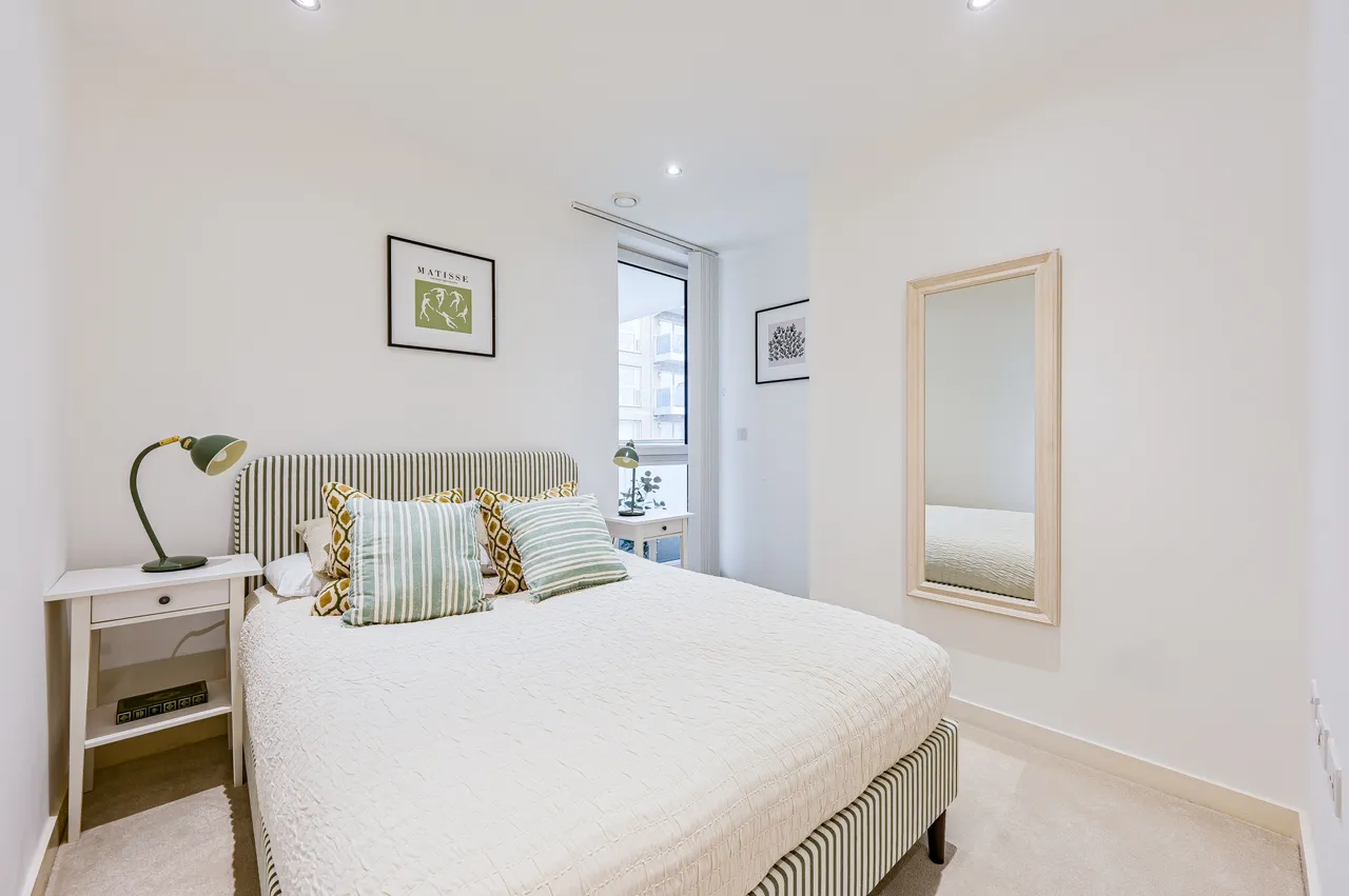 18 Glenbrook Apartments, 85 Glenthorne Road, London, photo 11