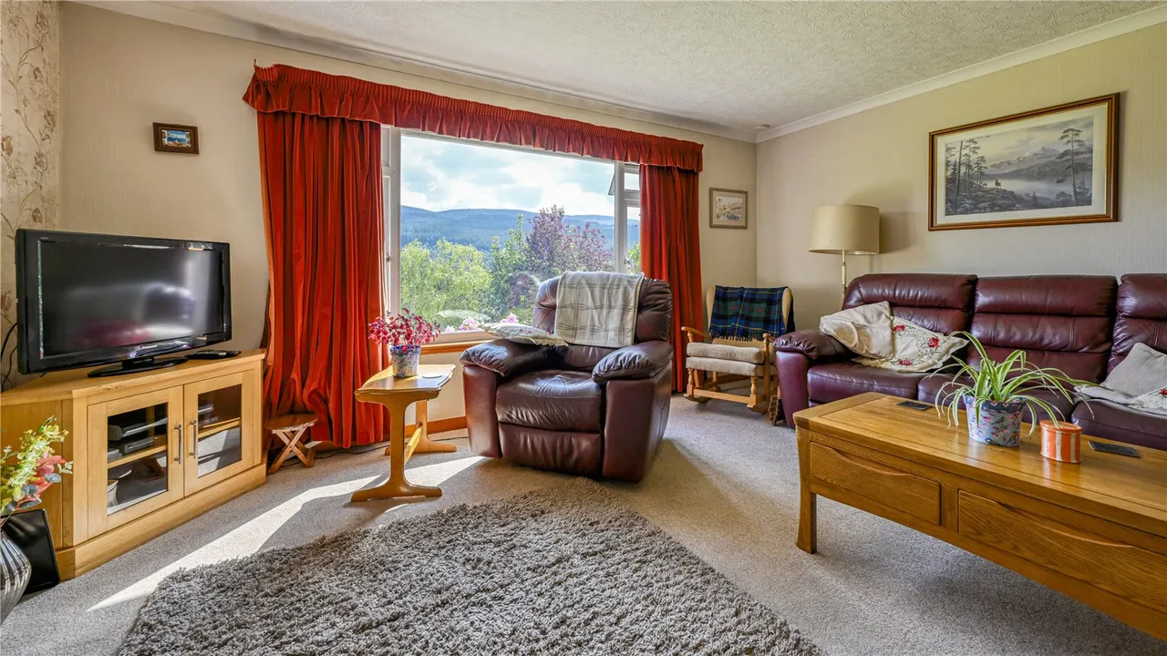 Ben Loyal, Glen Urquhart, Drumnadrochit, Inverness, IV63 6TN, photo 6