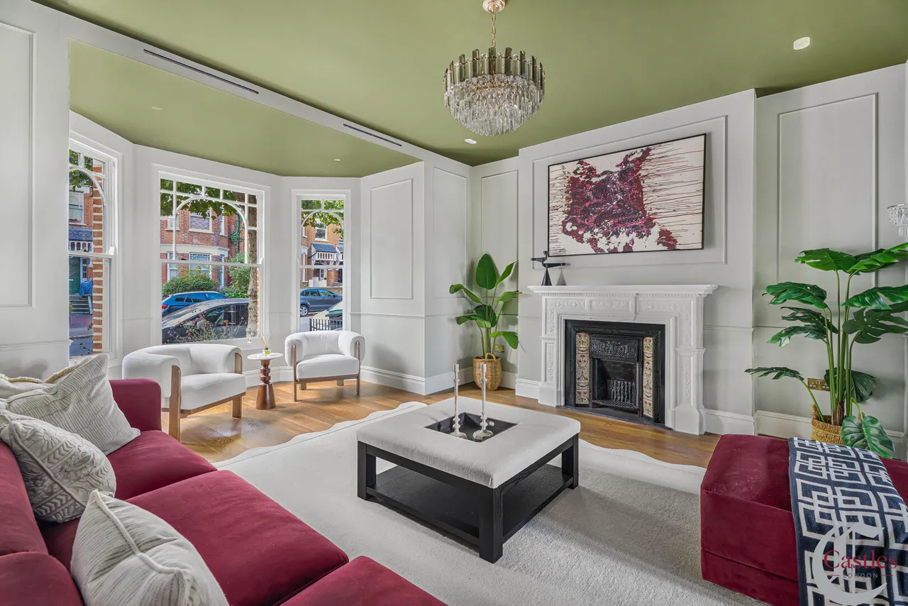 5 bed flat for sale, Stapleton Hall Road, N4