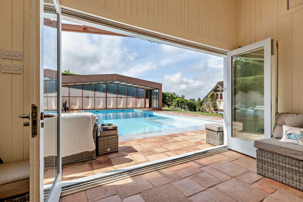 Two Mile Oak, Newton Abbot, TQ12, photo 17