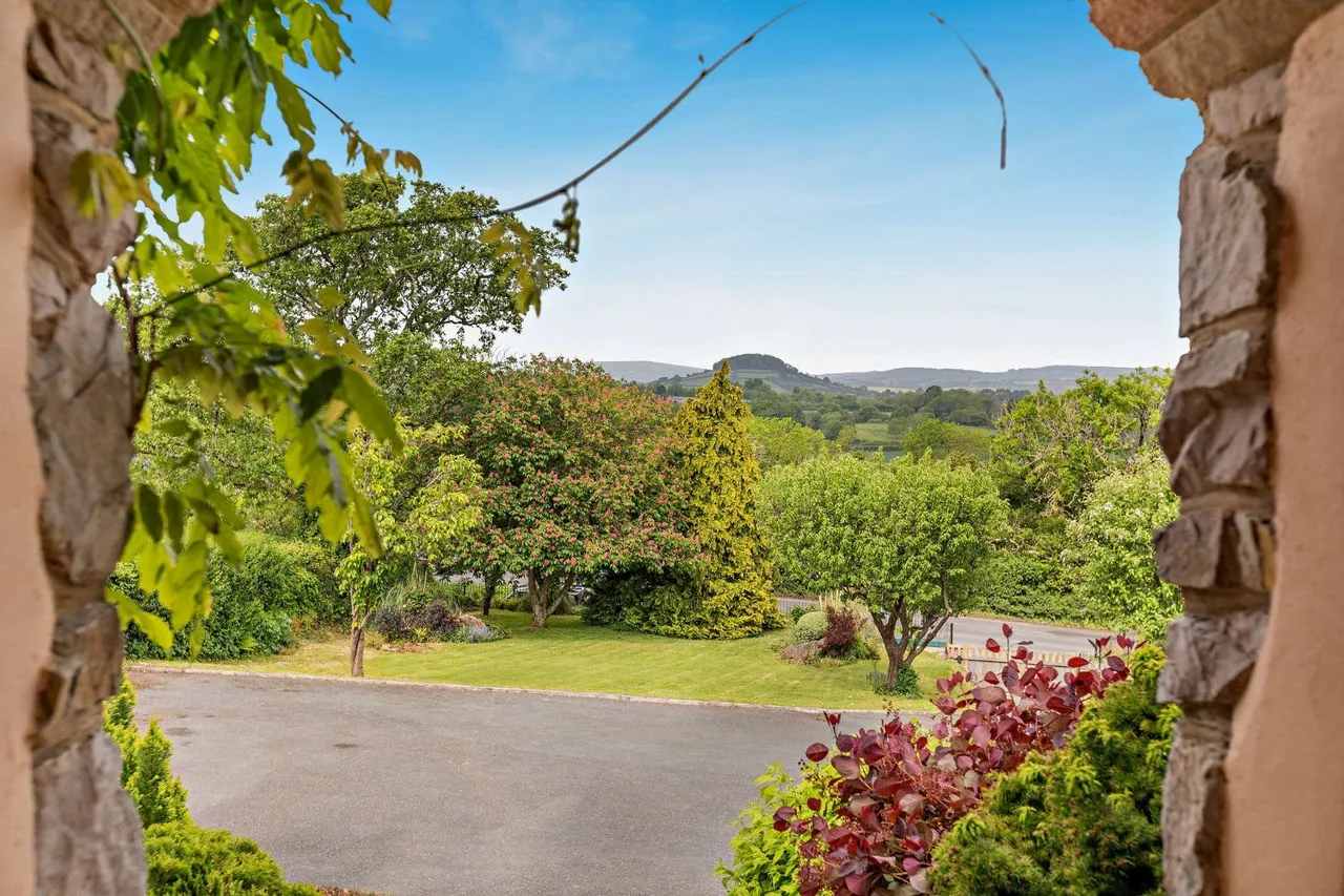 Two Mile Oak, Newton Abbot, TQ12, photo 5