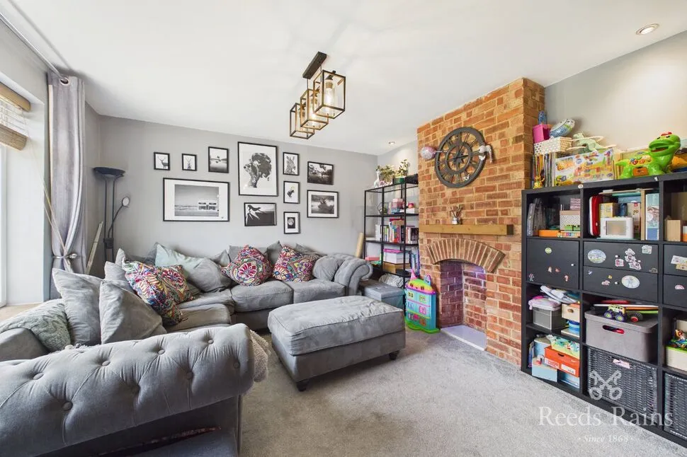 Cypress Road, Normanton, West Yorkshire, WF6, photo 11