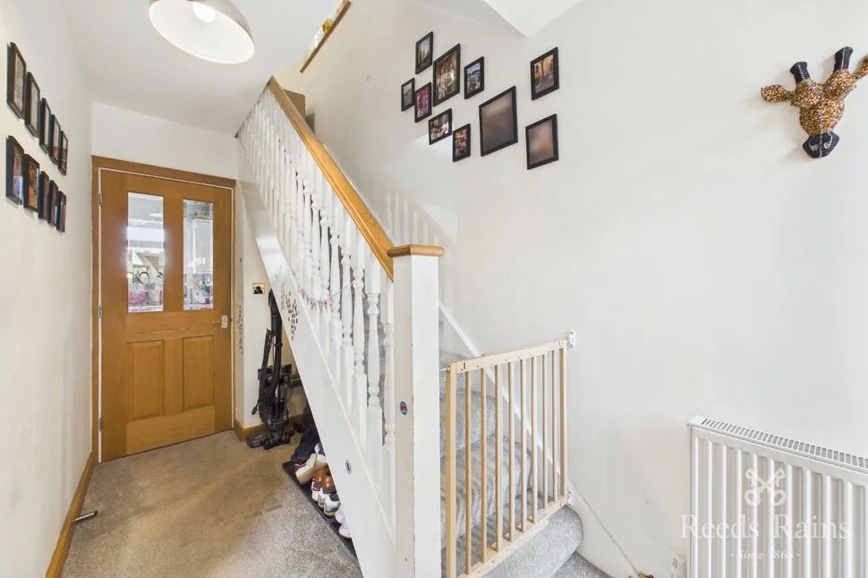 Cypress Road, Normanton, West Yorkshire, WF6, photo 10