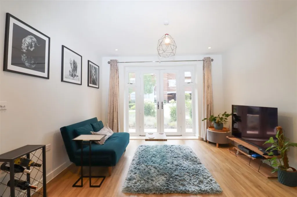 Pyestock Way, Fleet, photo 15