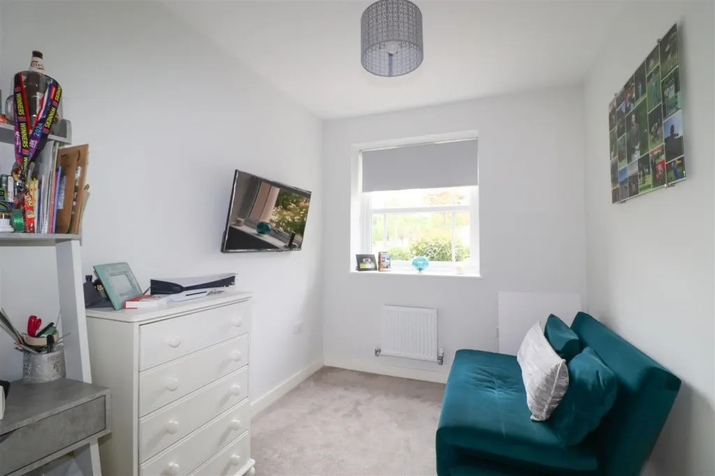 Pyestock Way, Fleet, photo 4