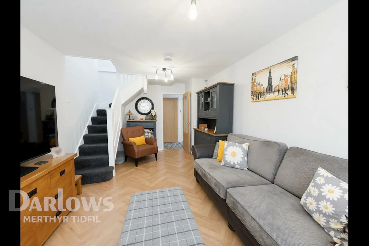 Monmouth Drive, Merthyr Tydfil, photo 5