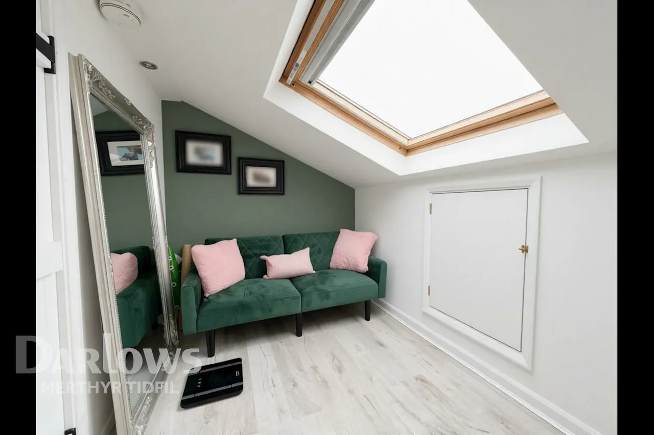 Monmouth Drive, Merthyr Tydfil, photo 20