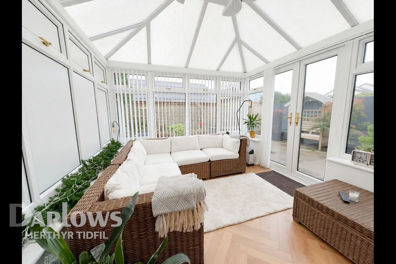 Monmouth Drive, Merthyr Tydfil, photo 9