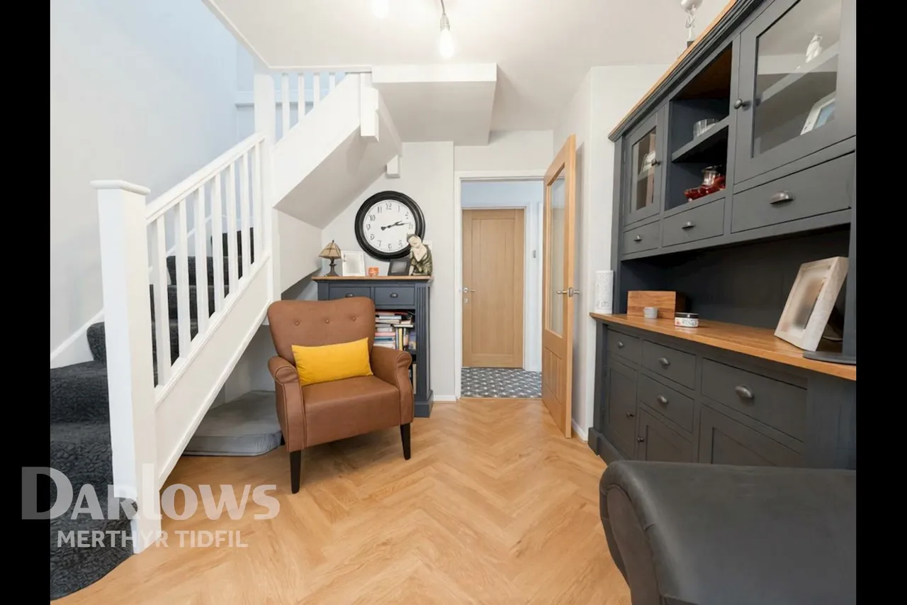Monmouth Drive, Merthyr Tydfil, photo 12